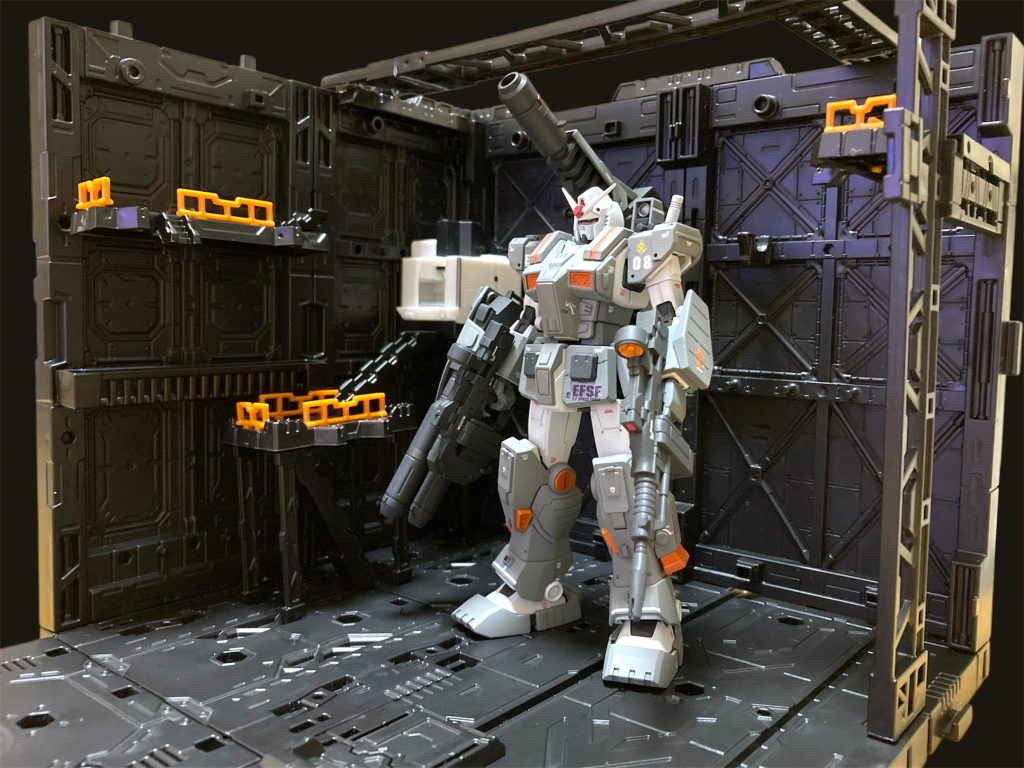 こちらは以前アップしたフルアーマーガンダムを置いて雰囲気確認。閲覧ありがとうございました。