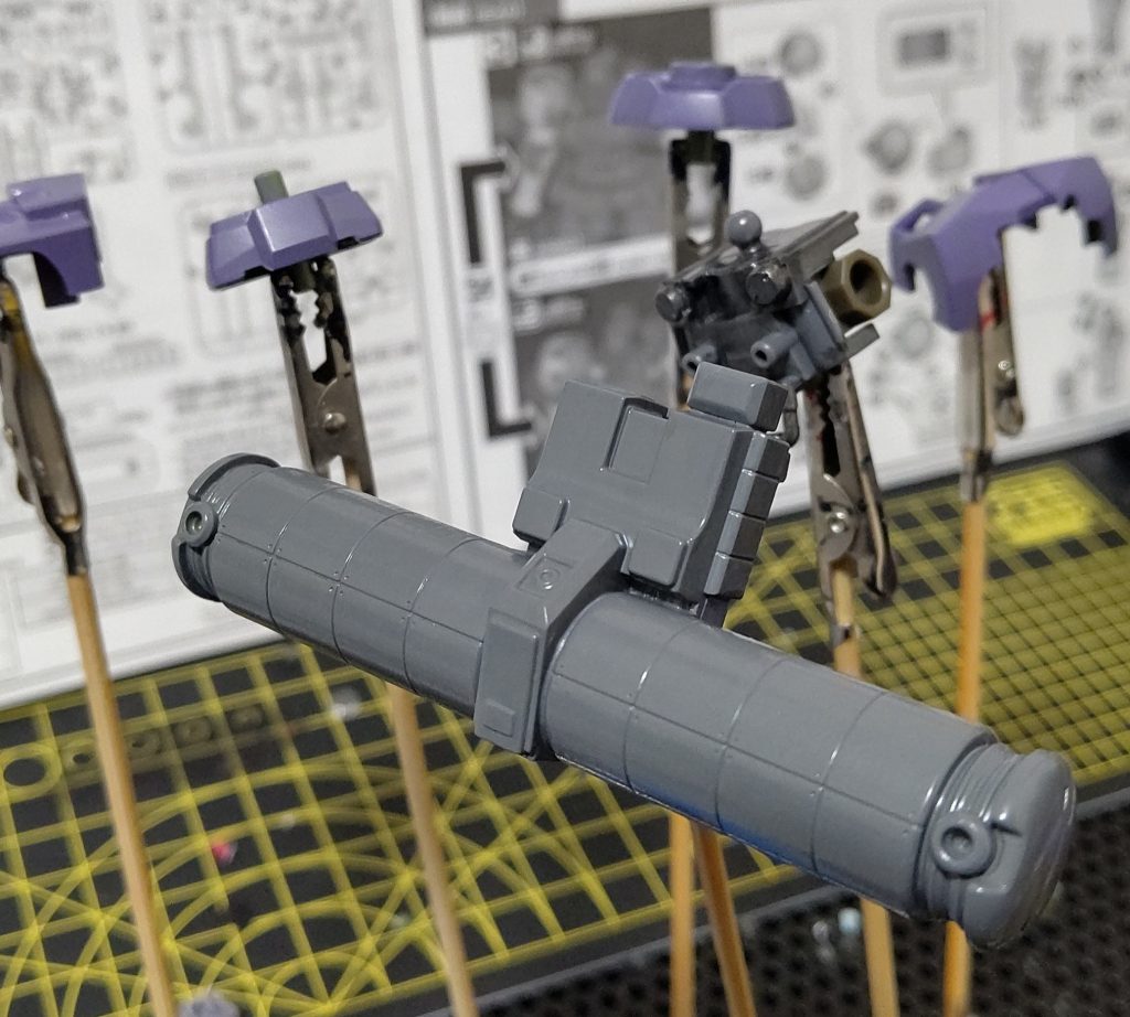 バックパック？はリーオーウェポンセットの宇宙仕様の物でグレーで塗ったけどアニメ見返したらバックパックも身体と同じ色でした💦