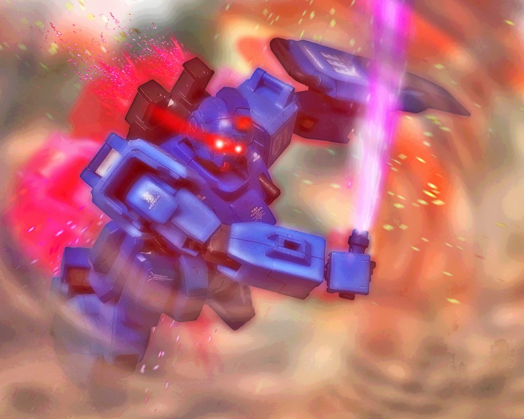 「ブルーディスティニーっっ!?」炎の中から勢いよく飛び出したのはブルーディスティニー1号機であった。メインカメラを赤く光らせビームサーベルを構えている。「どういう事っ…、戦闘は終わったのに!?カジマ中尉、貴方何をしているのっ!?」「…俺じゃないっ!!!!マリオンっ!!!!彼女の意思だっ!?」「…彼女の意思…?」コーティリアはユウが何を言っているのか分からなかった。「止められないの!?」「今は普通じゃないっ!!コイツは機体も中のパイロットも壊れるまで戦い続けるぞっ!?」「…そんな、…壊れるまでなんて!?」(これが二人が言っていたEXAMシステムなの!?)それでもコーティリアは何とか策を捻り出そうと頭をフル回転させる。(ビームライフルだと威力があり過ぎる…、ガトリングなら何とかなるかっ?)するとブルーはスラスターを全開にし、コーティリア目掛けて一直線に飛んできた。