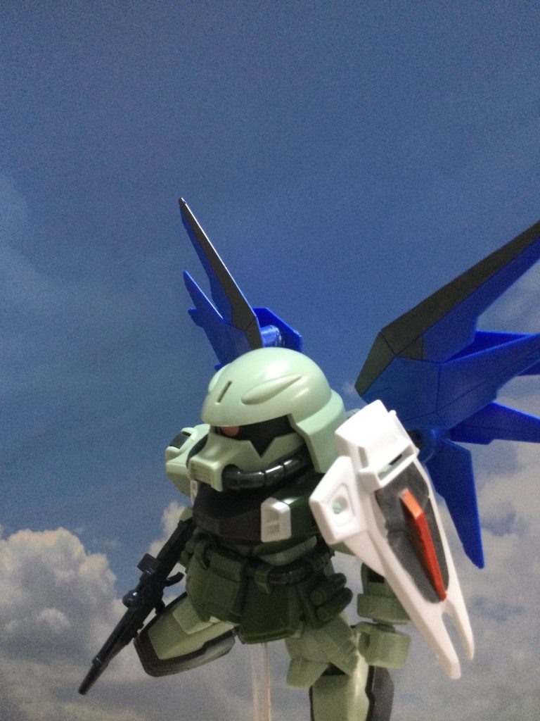 舞い降りる剣！これは紛れもなくフリーダム。