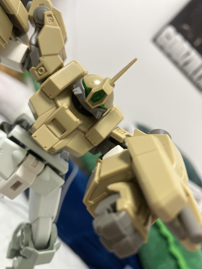 ミサイルパンチ