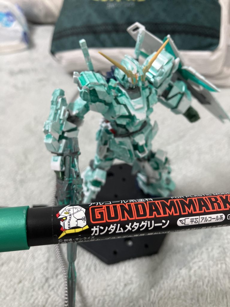 こいつを塗ってから拭いて塗装