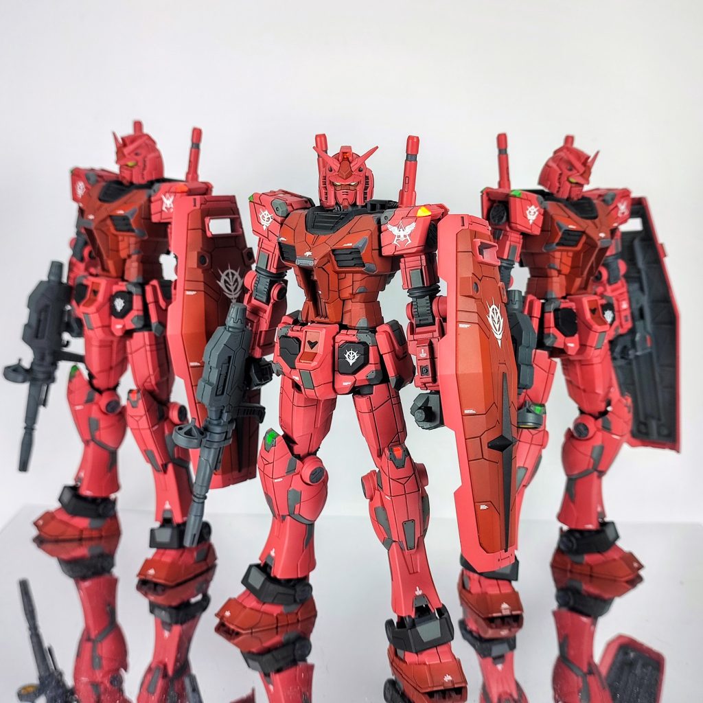 シャア専用万博ガンダム