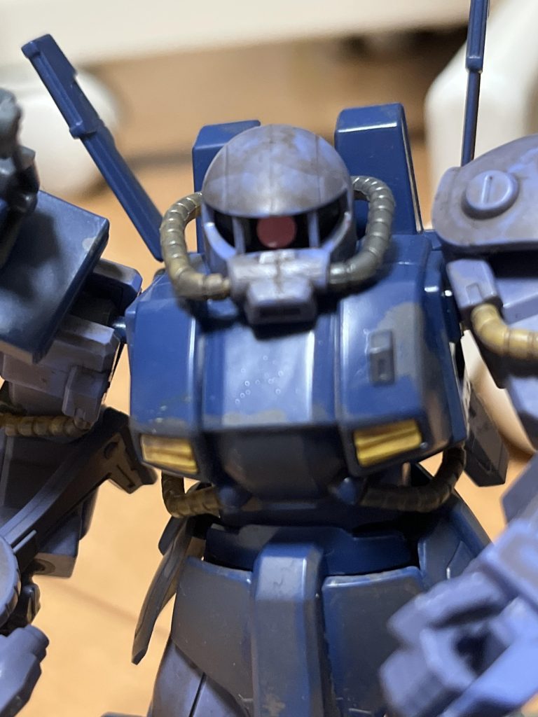 モノアイの幅が広い