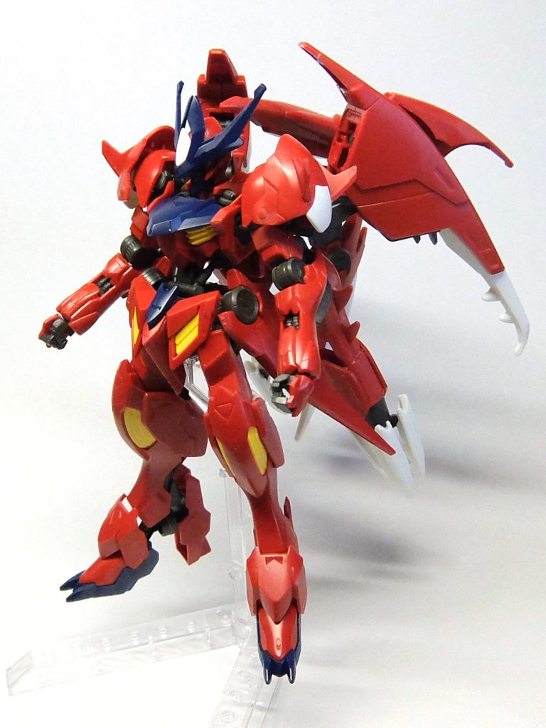 ね！ ちゃんと仮組みは全部したんですよ。なんで、これ買ったん！って怒られそう・・・いや・・・ゴチャゴチャしててカッコエエと思たんです・・・これはこれでカッコエエんです。でも、素組みして「バルバトスのデザインに追加するのに、これやないやろ」って思ってもたんです・・・残りのパーツはまた何かの素材として使用します。