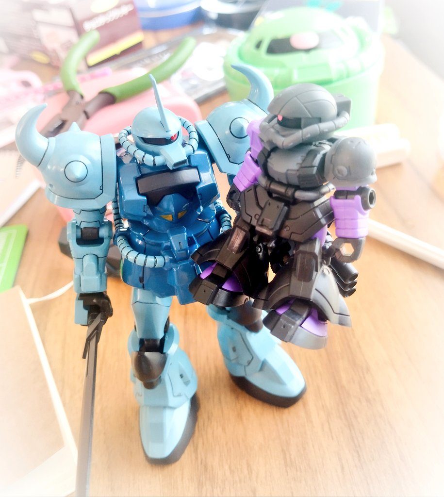 旧hgグフカスタム筆塗りほぼ全塗装
