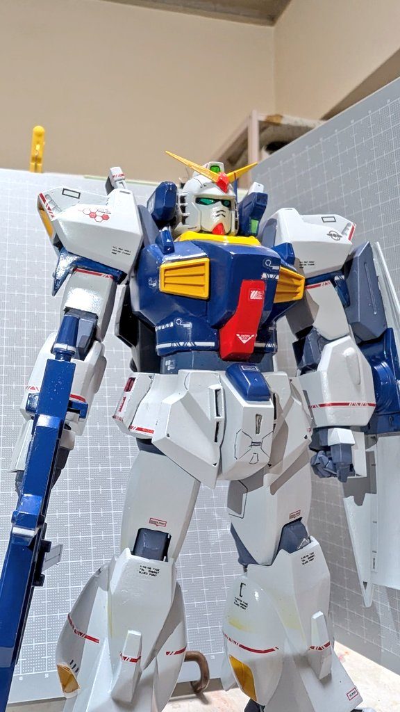 ガンダムマークIIver2–4枚目/制作者：立春大吉