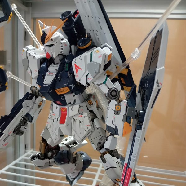 MG νガンダム Ver.ka 全塗装完成品 MG νガンダム Ver.ka 全塗装完成品 - メルカリ