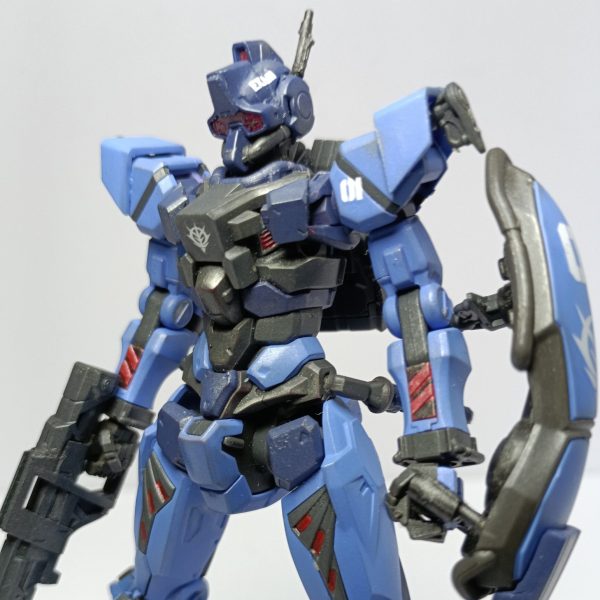 ブルーディスティニー(GQのすがた)