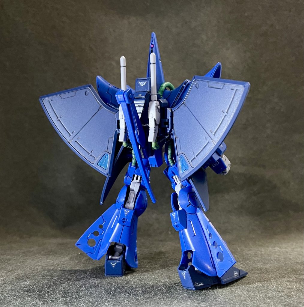 リアビューフレームは専用のものが使用されていました。初めて見たタイプ。