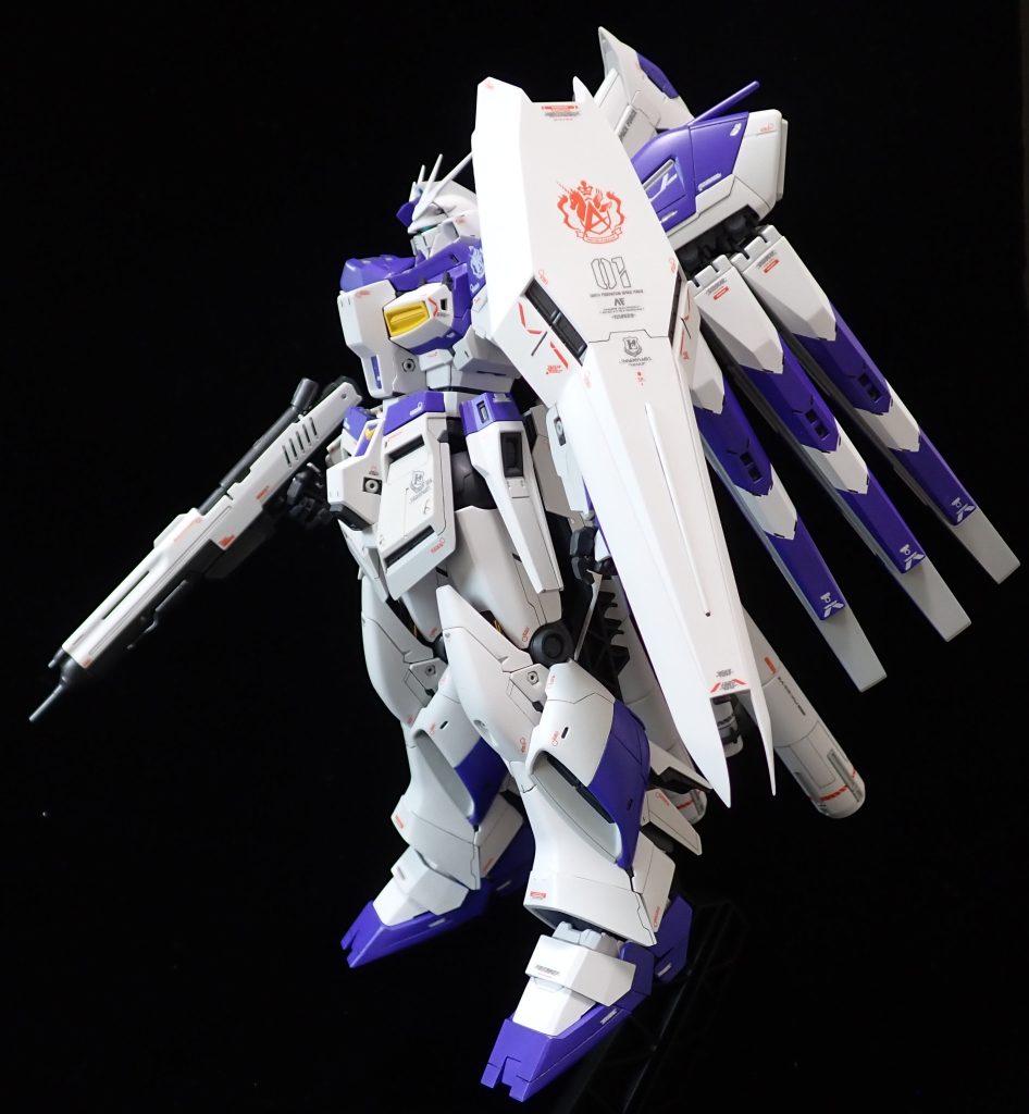 MG Hi－νガンダム–3枚目/制作者：たぬきまつり