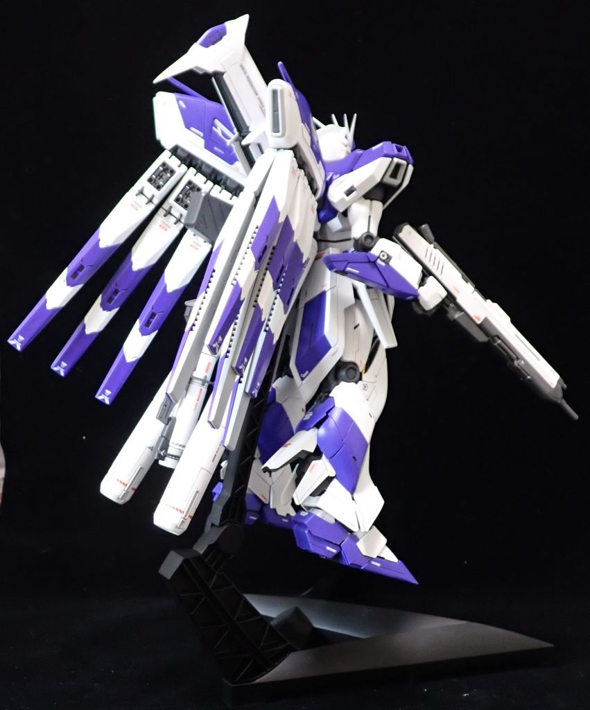 MG Hi－νガンダム–5枚目/制作者：たぬきまつり