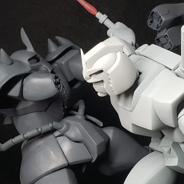 旧キット1/100ガンダムです。アニメ劇中完全再現を目指し、プロポーションの改修・関節部分の製作が完了しました。ガンダム　ジークアクス。いよいよ初代ガンダムが登場のようですね。YouTubeでガンダム講座を長年にわたって続けてこられた、岡田斗司夫さんが当初からおっしゃっていた通り、この作品はテンポの良い「ドライブ感」を楽しむための映像であり、劇中の世界そのものがパラレルであるといった見解に落ち着きそうですね。私にとってジークアクスは、やはり「大いなるファーストガンダムのプロモーション映像」であり、原点にして頂点である初代ガンダムのアニメ映像作品として凄さを再認識してもらうための、盛大なプロモーションイベントであったように思います。まだ、来週の最終回まで一週間ありますが・・・最終回のタイトルに「えええ？！」っとなりました。  最終回　「だから 僕は・・・」  『だから 僕は・・・』アニメージュ文庫そっれってこれですよね。高校生の時に夢中で読みこんでいた（文体が読みにくいのですが）富野さんの自伝的著書です・・・頭部の形状を納得のいく安彦フォルムに持ってくるまでに約2か月ほどかかっています。   詳細は載せきれませんので、ご興味持たれた方は是非ブログで＾＾；↓↓↓↓↓↓↓↓↓↓↓↓↓↓↓↓↓↓↓↓↓↓↓↓ （6枚目）