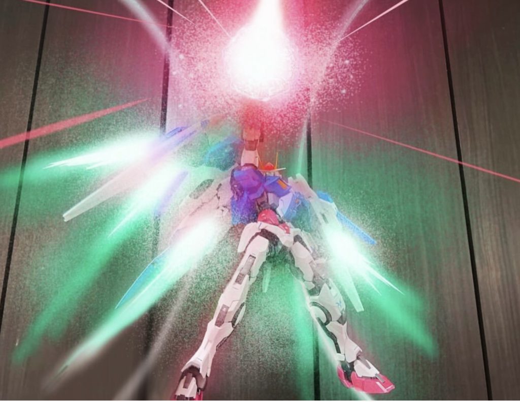 『トランザムッ....』