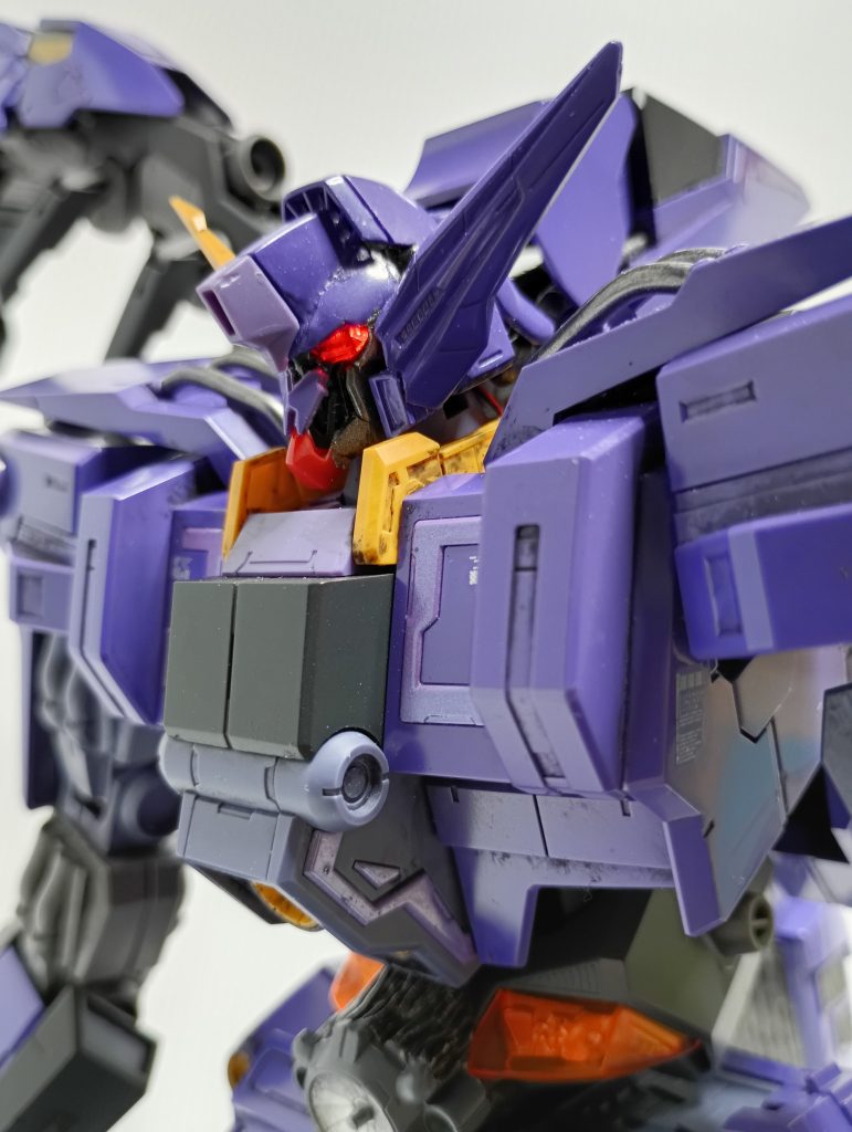 半壊部分はエポパとヴァサーゴのパーツで補修。