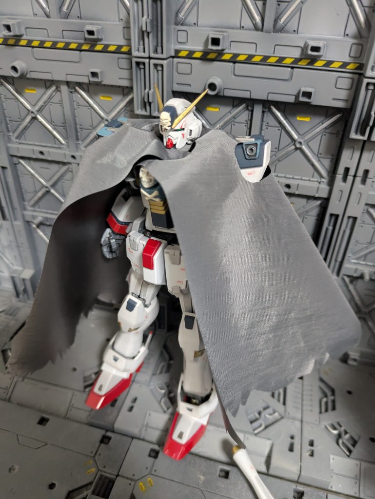 マント装着…イマイチ