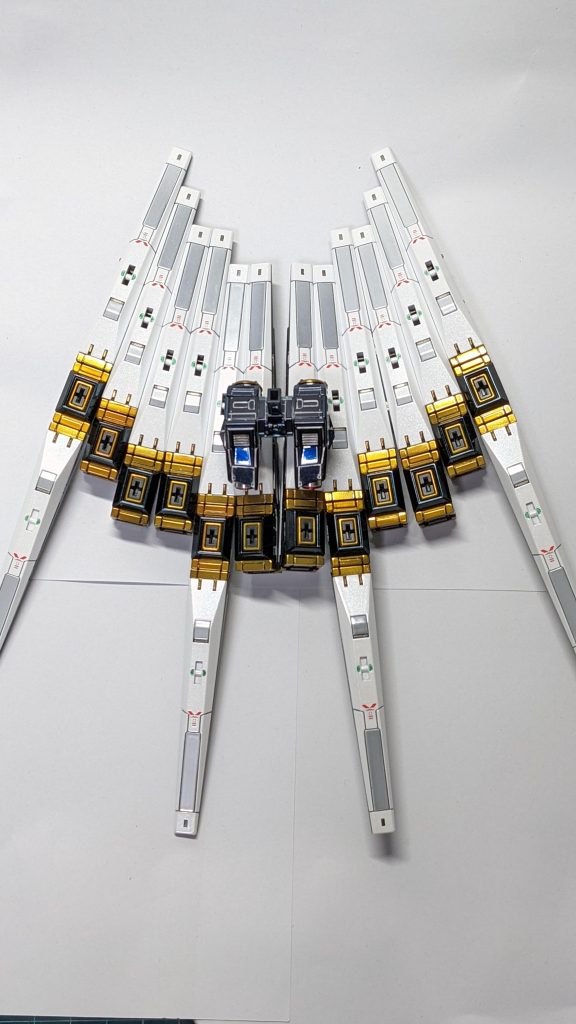 νガンダム–3枚目/制作者：ちのもれの