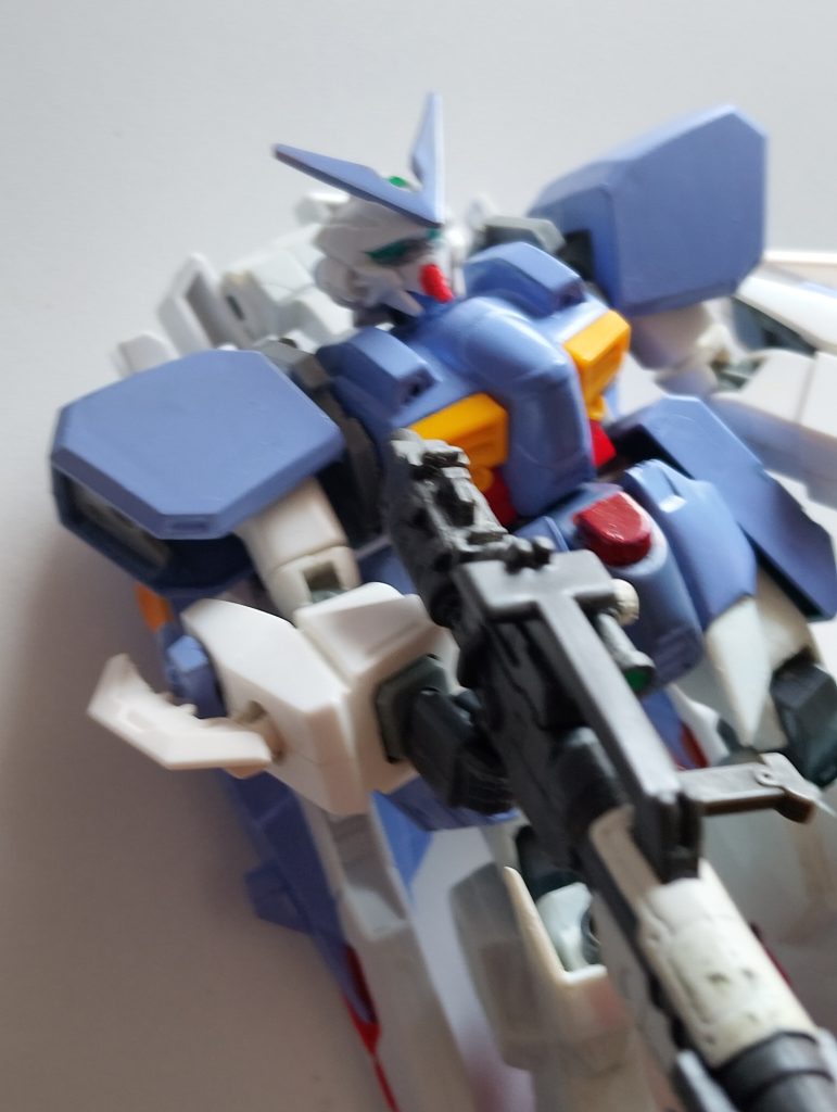 こいつうごくぞ！