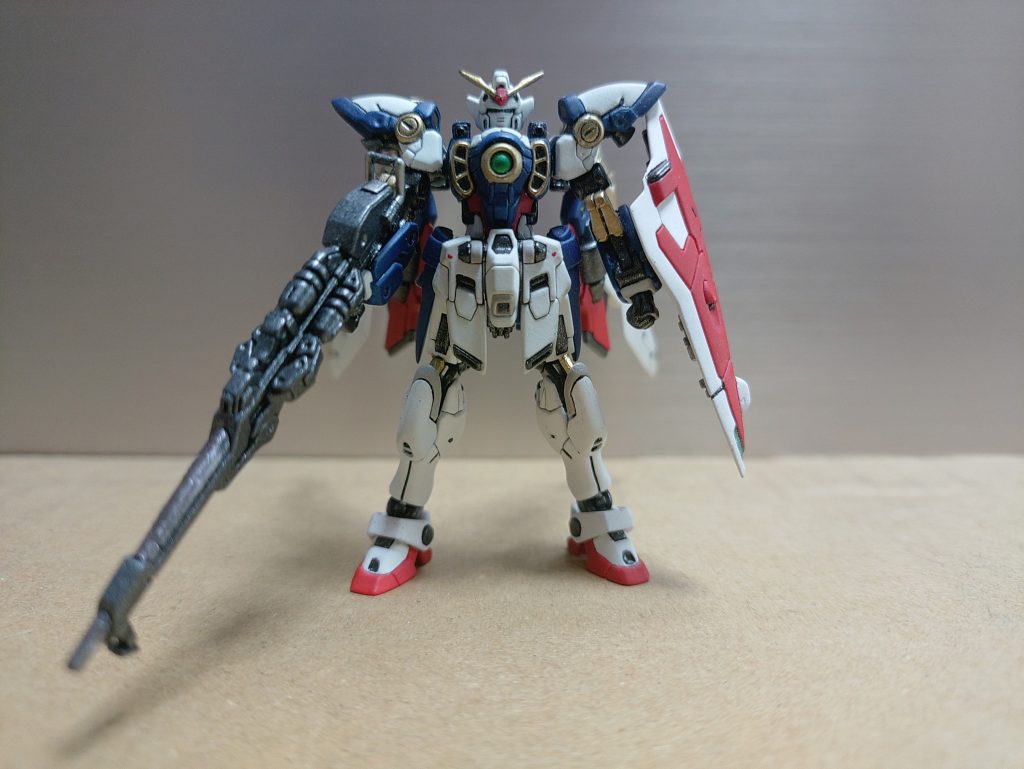 爪は2つに分けて、鉤爪部分を追加