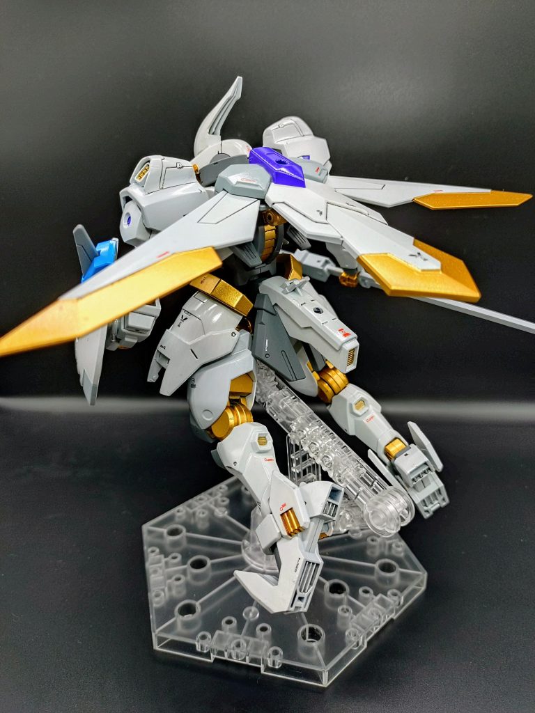 飛行状態飛ぶ時はこんな感じです　自分は酷い時以外は足の肉抜きは埋めません　そのままで味がある気がするからです閲覧ありがとうございました　