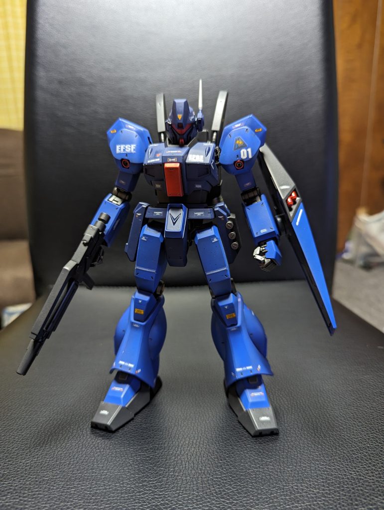 後付設定かなんかわからんが、ユウ・カジマ機をみたら、あまりのダサさにビックリ！ユウ・カジマ機ならＢＤ１だろうと思い、それっぽく塗装してみました。 