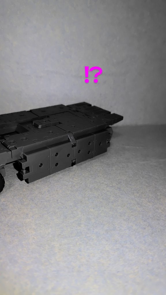 ガンダム大地に立つ？–3枚目/制作者：与一