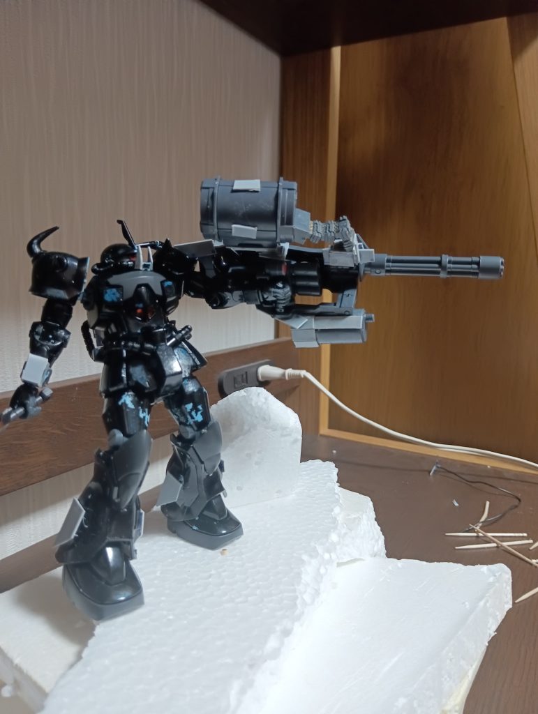 ガトリングを改造し装弾数を数倍に変更した物