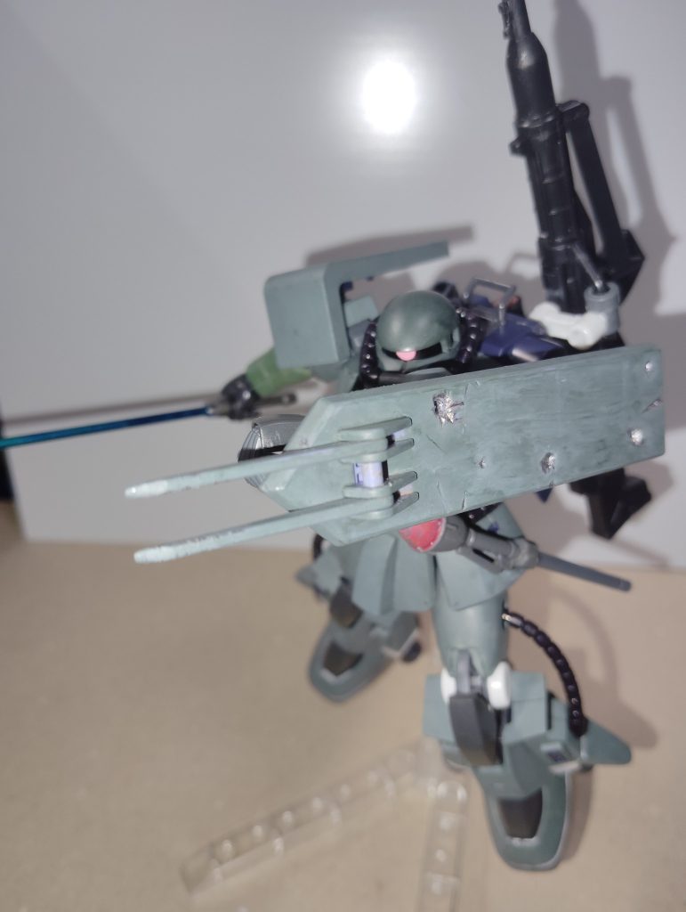 機動力を活かして、打突、串刺し、何でも良し。