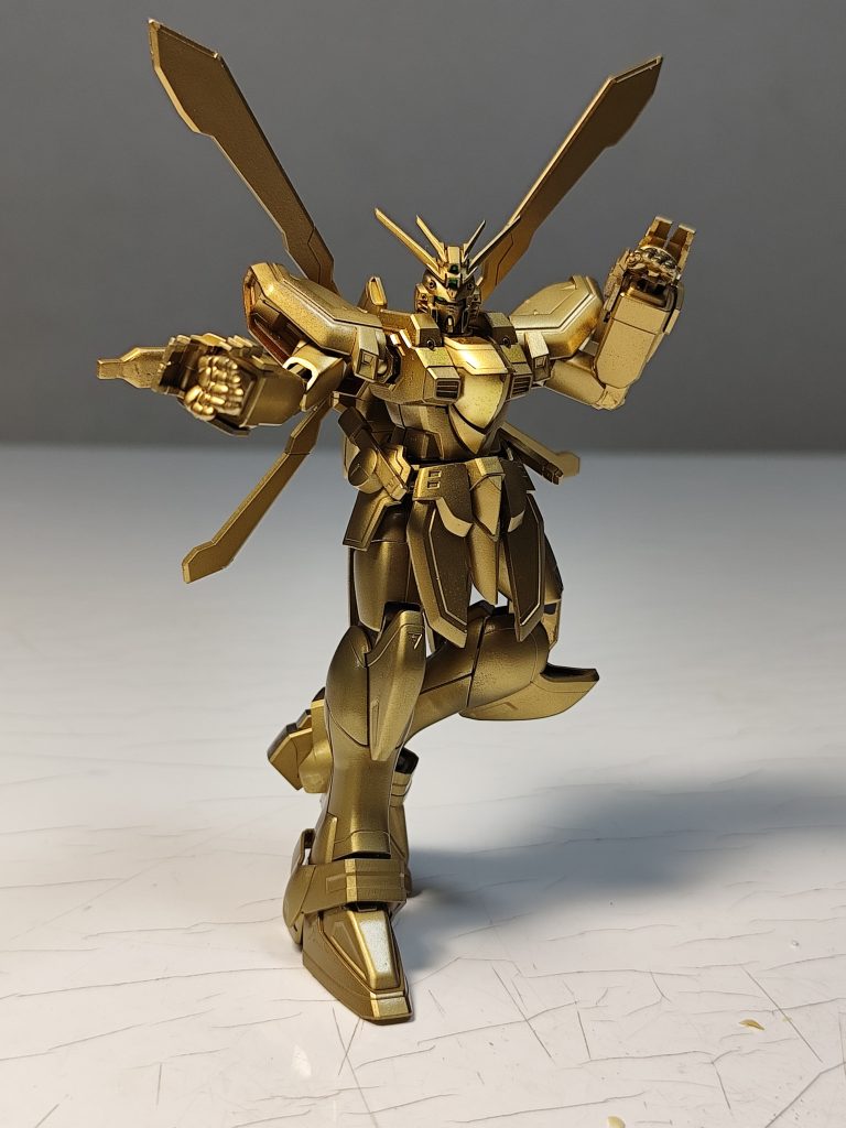 足が大きめなのでポージングもバッチリ！