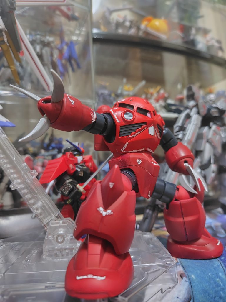 シャア専用ズゴック–3枚目/制作者：えび