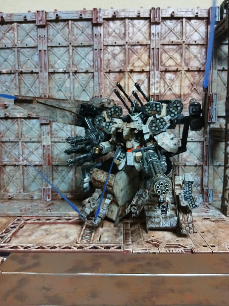 隠し腕ェ？！こっちにもあんだよぉ！(4本も)