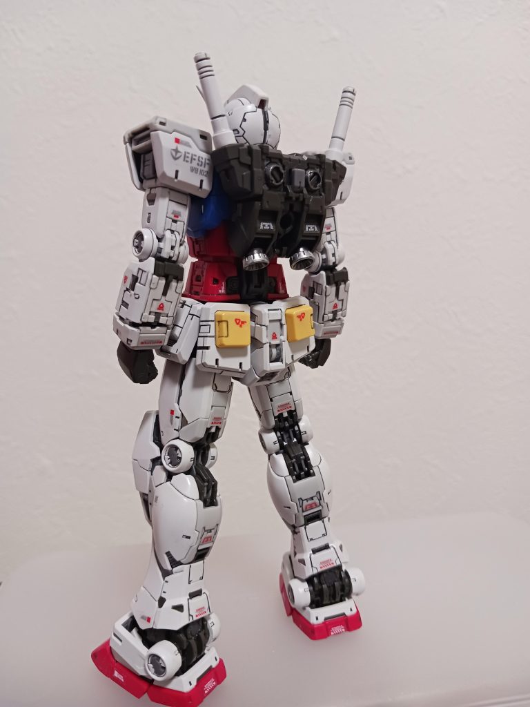 RG RX-78-2 ガンダムVer.2.0–4枚目/制作者：かずのここ
