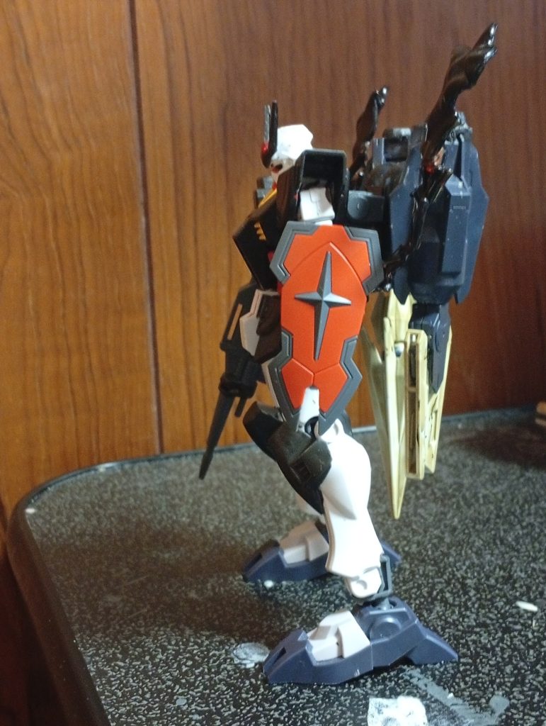 ラーガンダム–3枚目/制作者：Abraham.