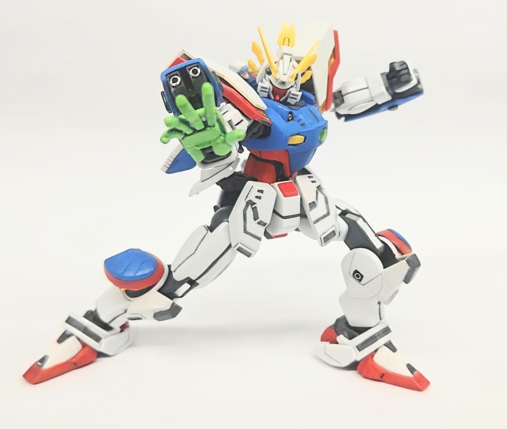 見たままシャイニングフィンガー キットのクリアは小さくてショボいしシャイニングフィンガーって実際クリアじゃない オプションハンドパーツの一回り大きいサイズに黄緑でベタ塗りしただけ でも作画は案外こんな感じ