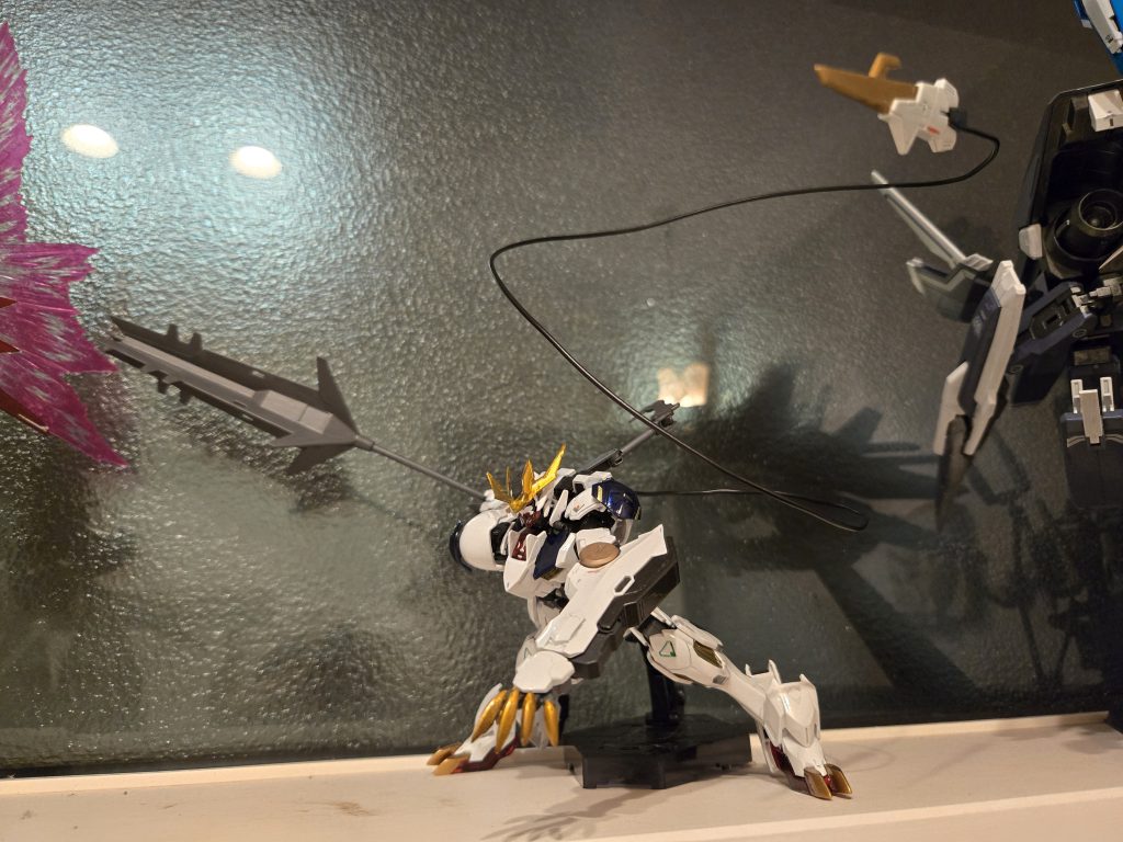 かさばる飾り方ばっかりしてるのでコレクションの置き場がなくなってきました。ここまでご覧いただきありがとうございました。