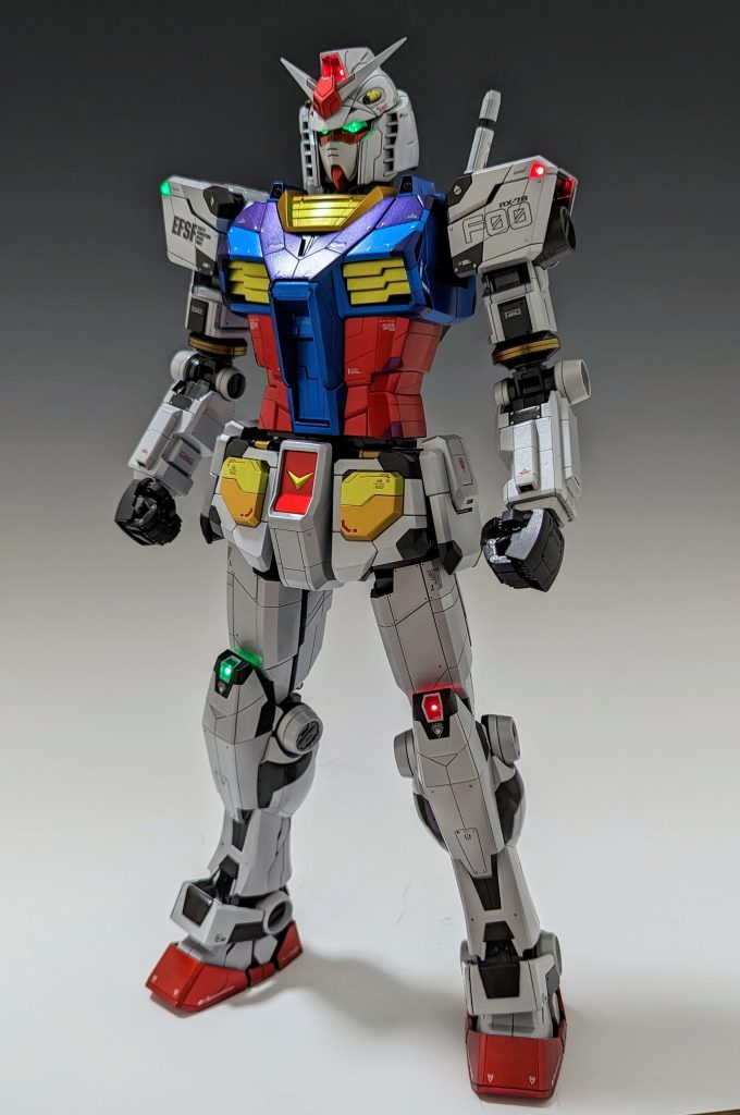 リアルさよりも大人向けフィギュアのような豪華な玩具感を目指しました。