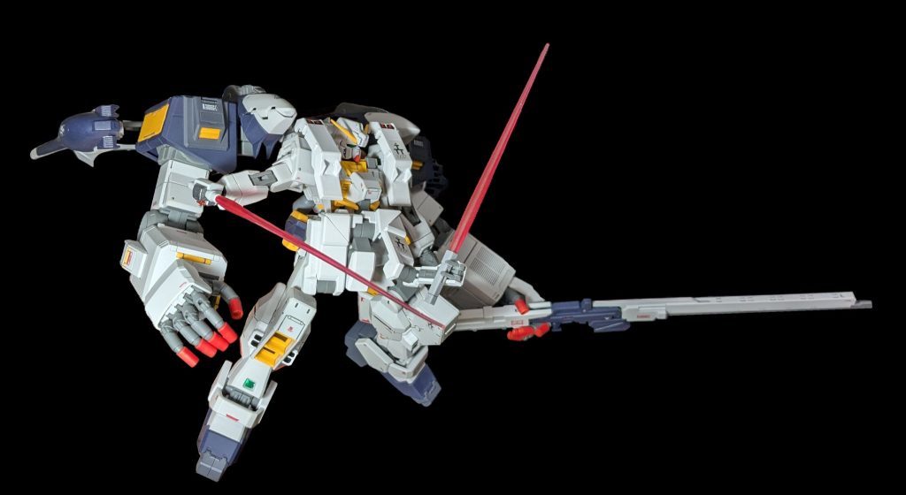 ギガンティックアームならロングブレードライフルも鷲掴み可能!