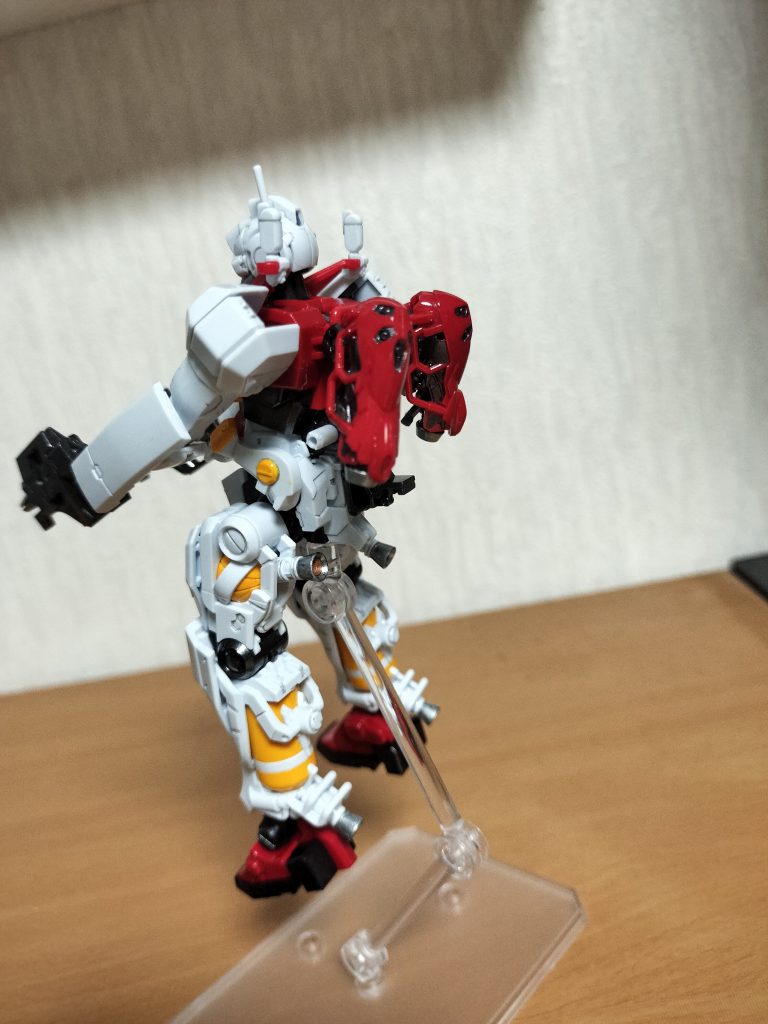 後か寂しく感じるのでなんかイジるかな。