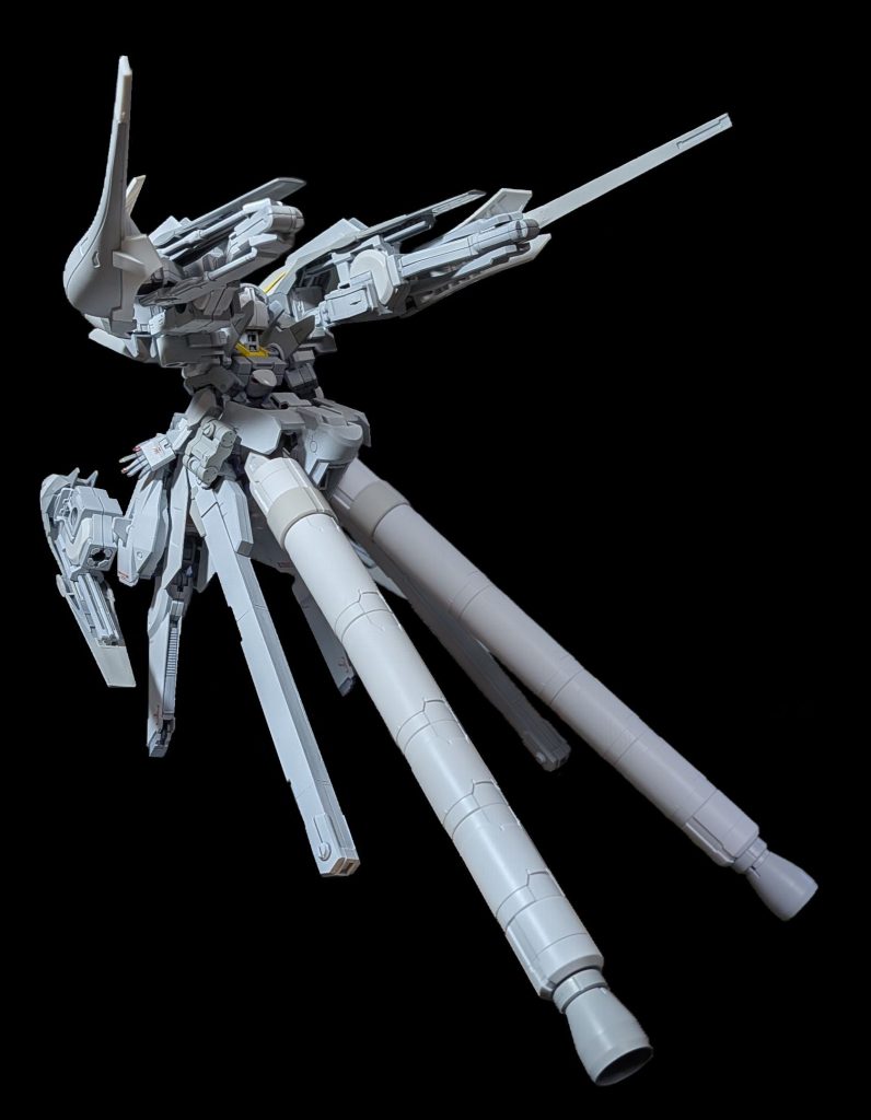 ブースターを外してもタンクのお陰でかなり大型に