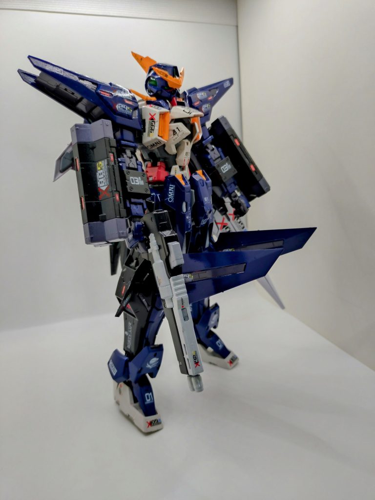 全体的なボディーはティターンズブルー2とティターンズブルー1、エアリアルホワイトなど。関節や武器や後ろのパーツ等は、デュエルブリッツブルーグレー、ティターンズブルー1、ガンダムルプリスグレーなど。