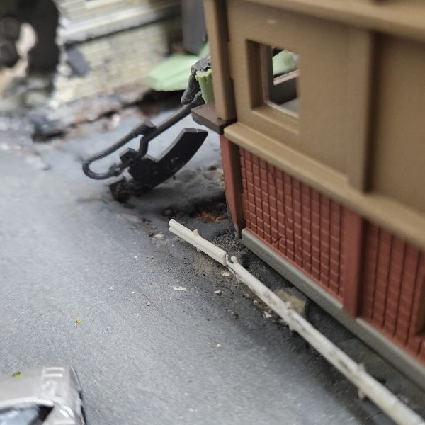 初めての投稿です。初心者にしてはまあまあできたと思っています。ザクは結構頑張りました。塗装もしてみようと思います。　これからどんどん投稿していきます。   （6枚目）