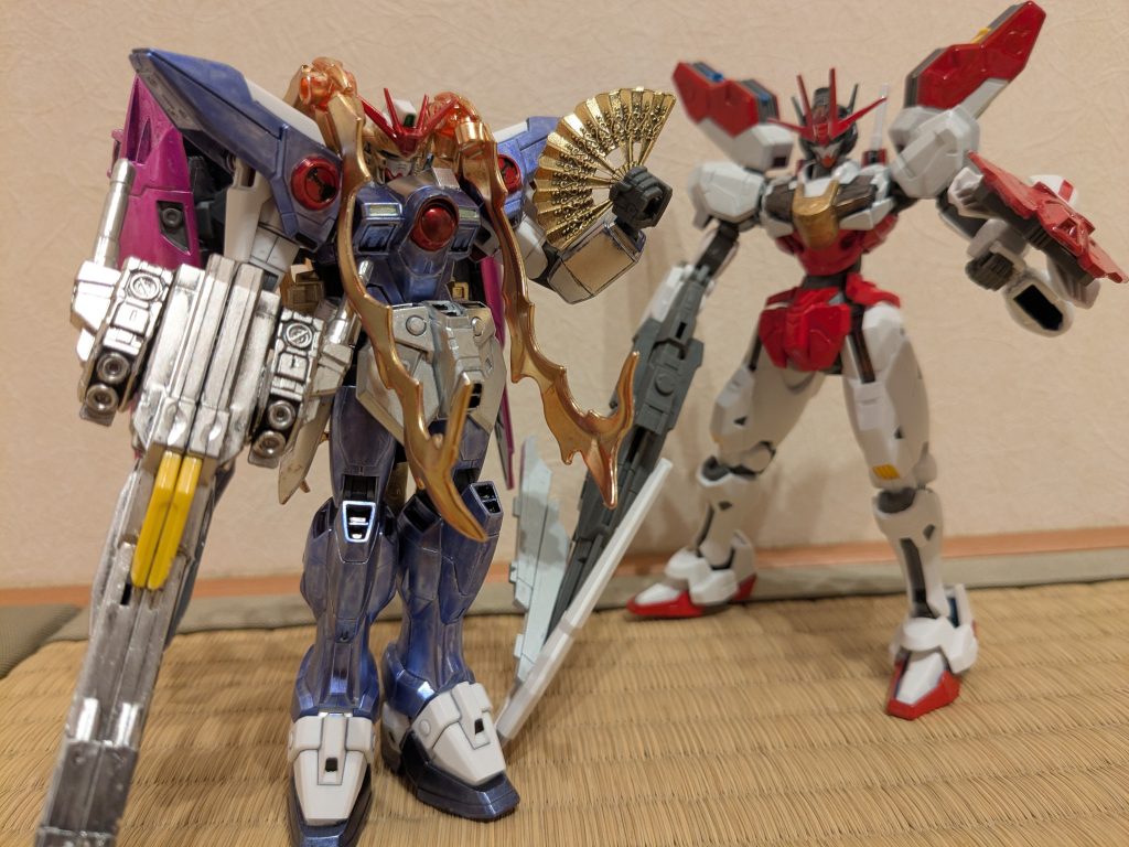 東方で紫といえばの、霊夢とツーショットで1枚。色がちゃんと紫のイメージっぽくなって良かったかな〜て思います。…しかし霊夢エアリアル、大きいしスタイル良いな〜(笑)