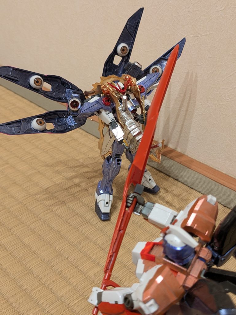 同じくマンガ「SPELL」より、対レミリア戦をイメージした1枚。隙間を展開してバスターライフルを鈍器持ちして鍔迫り合いな感じにしました。「まだまだ的はありますわよ〜!」ホントこのお方はチートですね(笑)