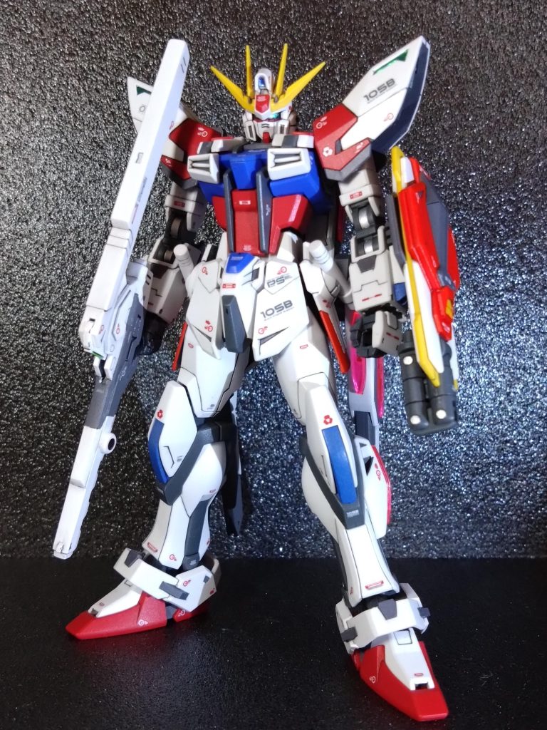 ビルドストライクガンダム + ユニバースブースター =スタービルドストライクガンダム