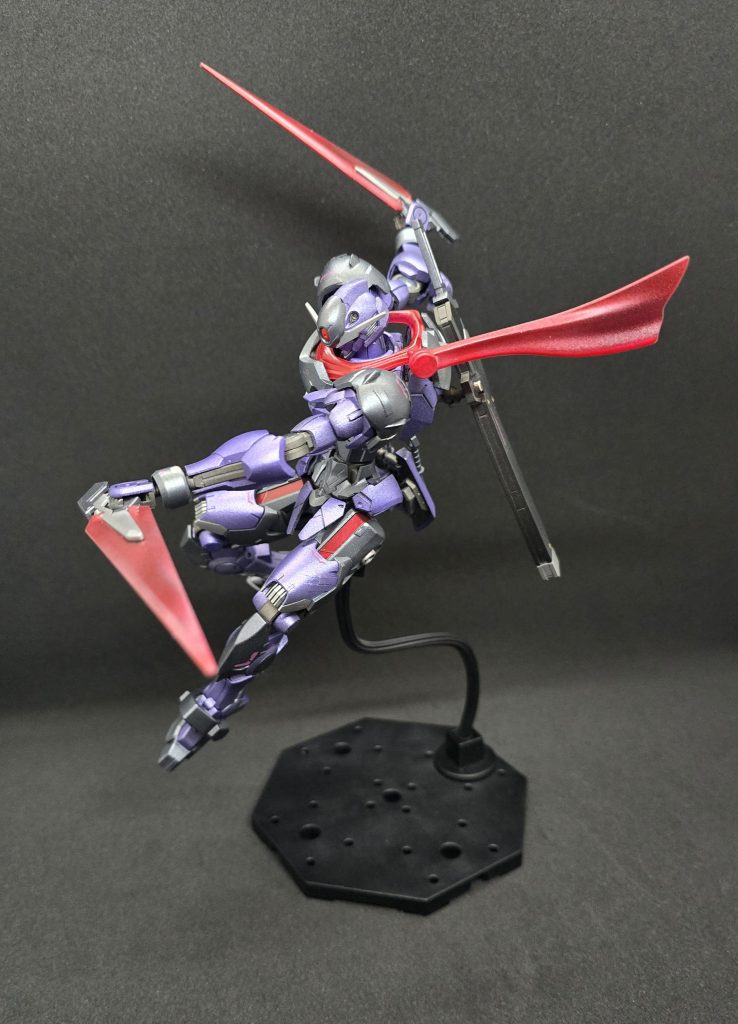 回転切り!マフラーによってポーズに表情がついて大満足