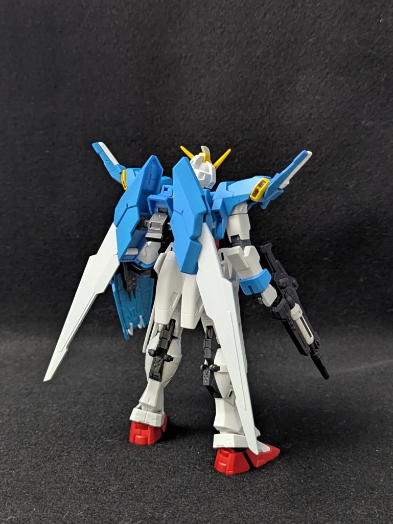 パーツ使ったキットはスターバーニングガンダム、AGEFX、アメイジングエクシア、ジェミナス01、ウイングガンダム、V2アサルトバスターとなります散っていった彼らの魂を受け継いでくれました