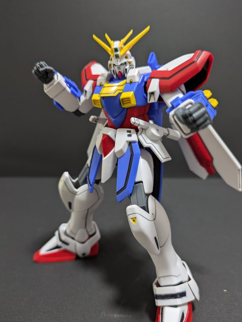 背中の赤いスタビライザーは肉抜きがかなり目立つので、初めて肉抜きを埋めました💦