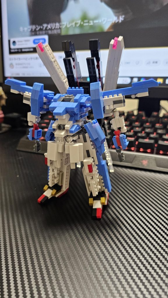 頭無し。撮影は頭が視線持ってくのでなしで撮影しています。個人的に胴と肩は再現上手くいっていると思います。