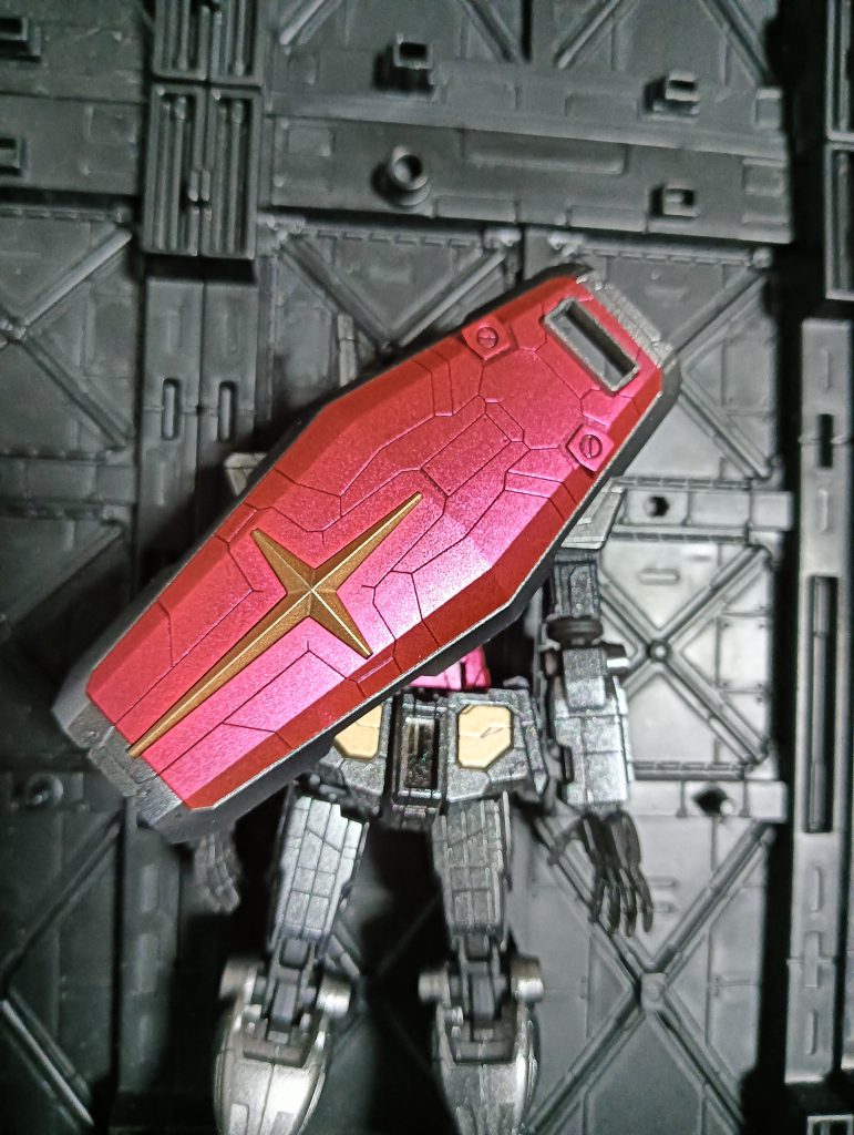 万博ガンダムメタリック塗装–3枚目/制作者：domingo