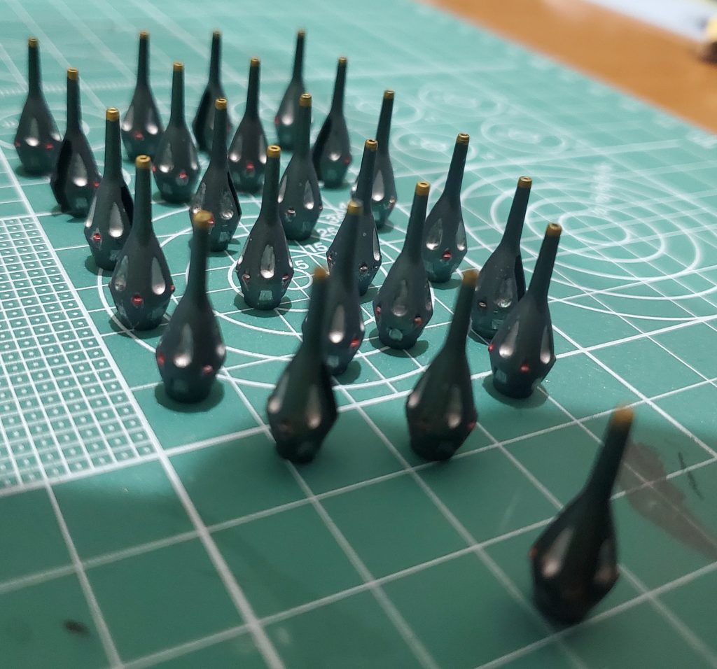 ファンネル隊、24基、出撃準備完了しました!